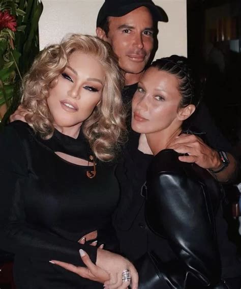 Catwoman Jocelyn Wildenstein 82 Makes Rare Public Appearance At