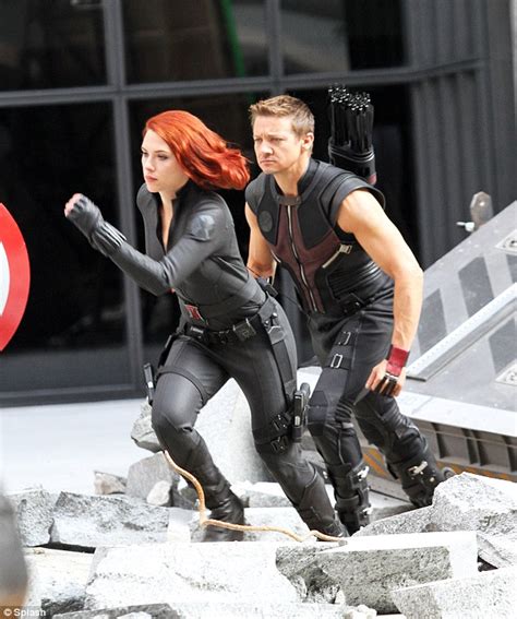 Scarlett Johansson And Jeremy Renner Are Shooting For Glory In New