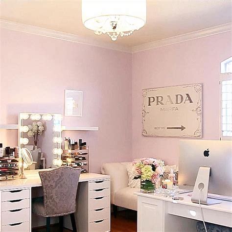 25 Best Makeup Closet Room Design For Your Home Beauty Room Glam