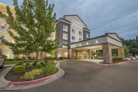 Fairfield Inn And Suites By Marriott Texarkana In Texarkana Best Rates