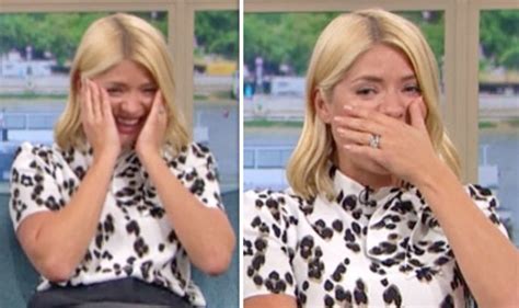 Itv This Morning Host Holly Willoughby Makes Joke With Microphone On