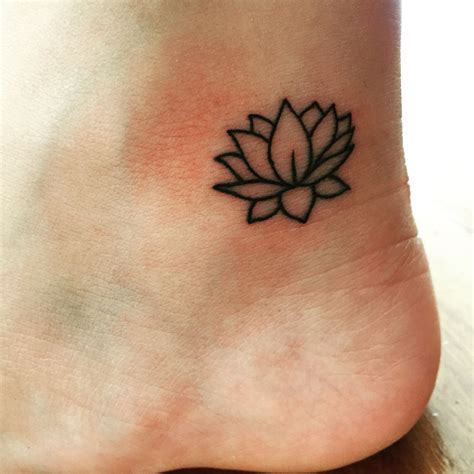 Hd Small Lotus Flower Tattoo On Foot Free