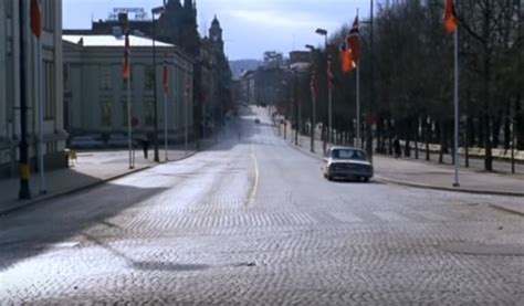 Provided to youtube by the orchard enterprisesvet oslo byråd hva en spade er · jan erik voldsannheten om trikken er at den brenner℗ 1990 hot club. Oslo byråd struper trafikken og fjerner 2.500 p-plasser ...