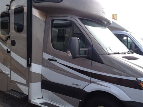 How Much Can You Tow With A Small Motorhome Motorhome Towing