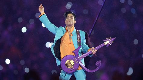 In Honor Of Prince Pantone Unveils Its New Purple Color Love Symbol