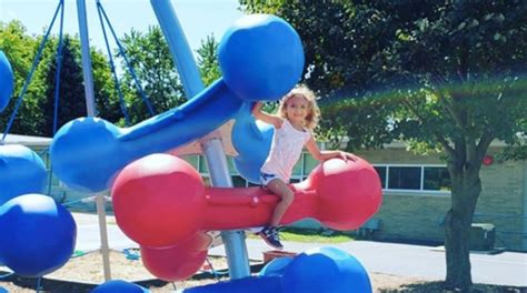 Moms Hilariously Inappropriate Playground Photo Has Parents Cry