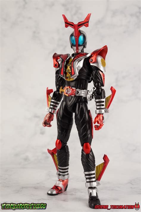 Sou yaguruma, kamen rider kickhopper. S.H. Figuarts Kamen Rider Kabuto Hyper Form (Original ...