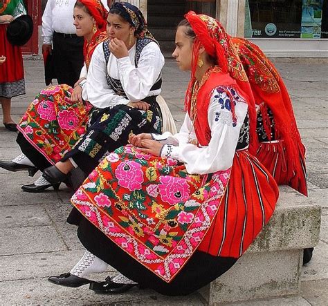 Traditional Dress Portuguese Clothing Portuguese Clothes