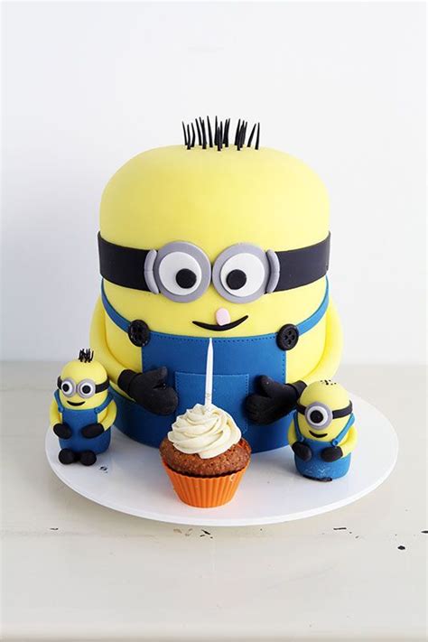 Pin By Weddarch On Boy`s Birthday Cake Ideas Minions Birthday