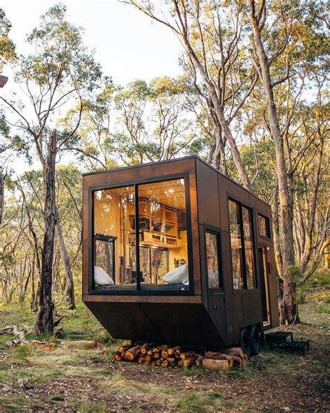 Unplug at This Off-Grid Tiny Home in South Australia | Small house