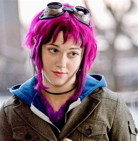 ramona flowers scott pilgrim characters with purple hair