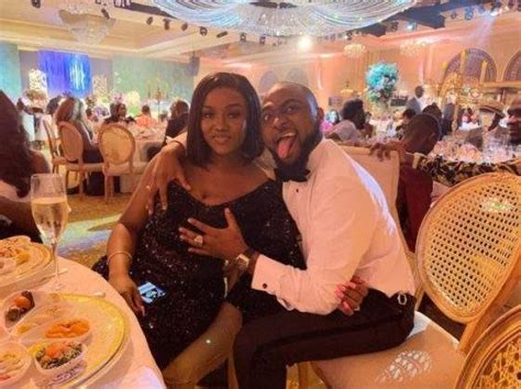 Amid Breakup Rumour Davido S Fiancee Chioma Allegedly Pregnant For