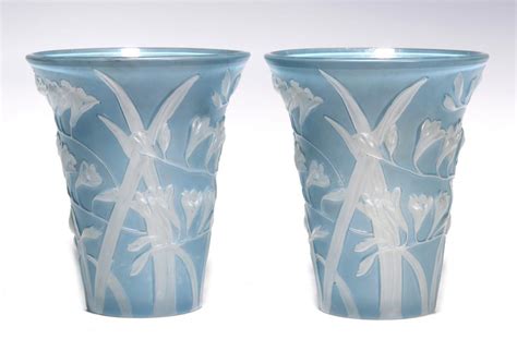 46 A Pair Phoenix Consolidated Art Glass Vases