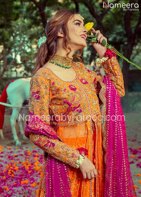 Details 81 Beautiful Mehndi Dresses In Pakistan Vn