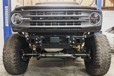 2021 Ford Bronco Goes Old School With Solid Axle Swap Major Mods