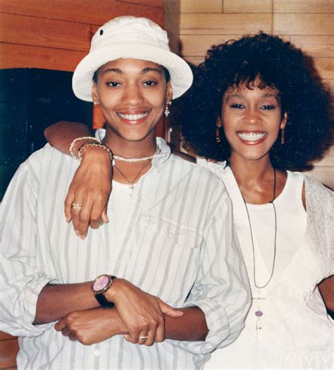 fbi files allege whitney houston was extorted to keep “in the closet” relationship private
