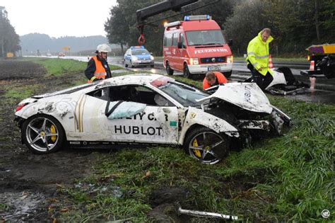 Brand New Ferrari 458 Italia Crashed During Test Drive