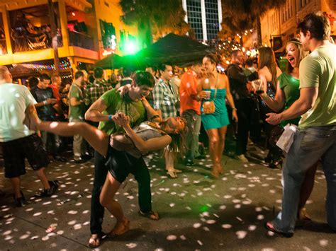 8 Best Spots for Nightlife in Orlando | Places To Go Out, By A Local