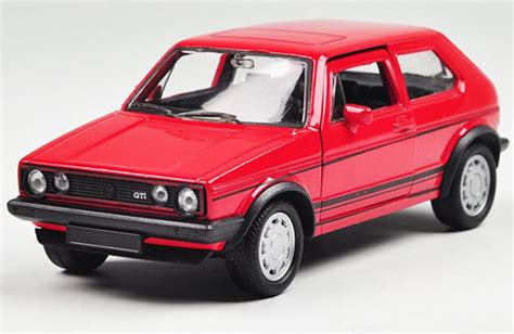 Kids Welly 136 Scale Red Diecast Vw Golf Gti Toy Nm02b202