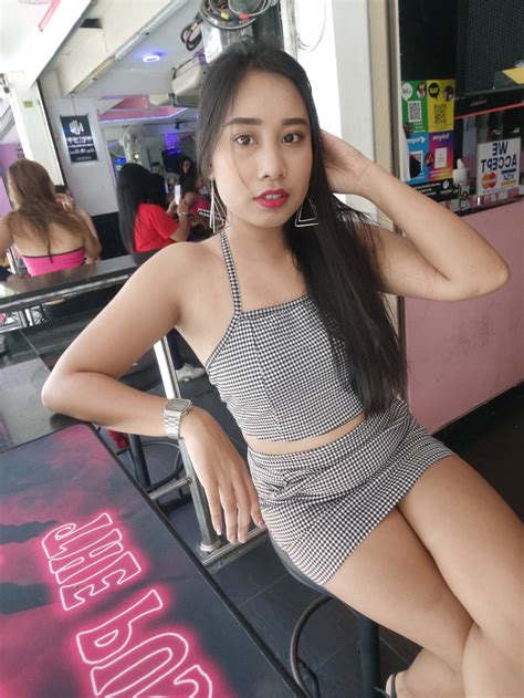 Bargirl From Pussy Club On Soi 6 Pattaya Oodleleux