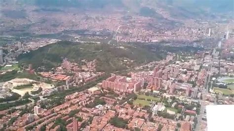 Vista Aérea De Medellin Colômbia Youtube