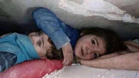 Turkey Syria Earthquake Seven Year Old Girl Shields Her Brother Under