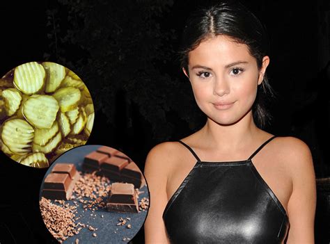 Selena Gomezs Tour Rider Revealed What Food Does She Eat On The Road