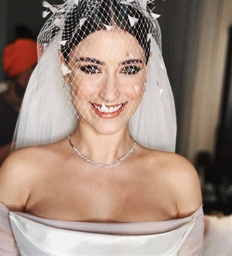 Hazal Kaya S Wedding Turkish Actress Groom Ali Atay 06 Feb 2019 The