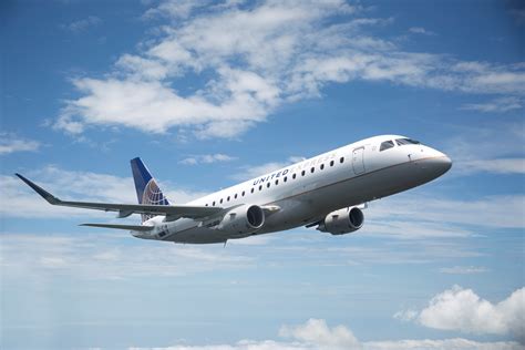 Embraer And United Airlines Sign Contract For 25 E175s Avitrader