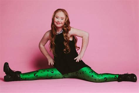 PHOTOS Madeline Stuart 18 Year Old Model With Down Syndrome To Walk