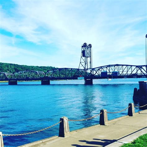 There are several towns named stillwater in the united states in reality, but none with only one l. thegallivanter - Day Trippin: Stillwater, MN