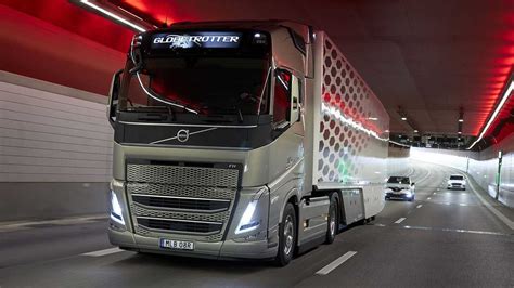 Volvo Trucks Fh 500 I Save è Lui Il Camion Che Consuma Meno