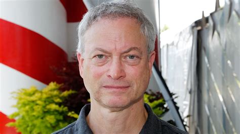 Unveiling the Heartfelt Journey of Gary Sinise's Family: Triumphs