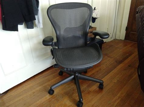 It was designed by don chadwick and bill stumpf and has received numerous accolades for its industrial. Herman Miller Aeron Chair - Just a few years old but my ...