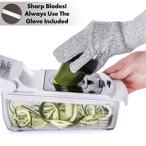 Fullstar Vegetable Chopper Mandoline Slicer Dicer Onion Chopper