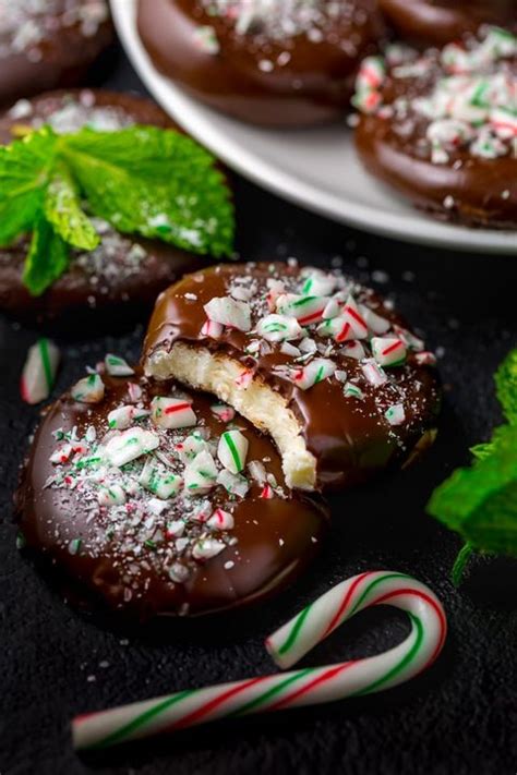Christmas Candy Recipes 50 Easy Christmas Candy And Treat Recipes