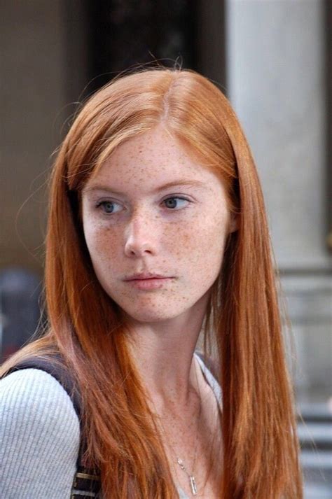 Pin By Jackeline Cervantes On Redheads Woman In Red Redheads Freckles Red Hair Freckles