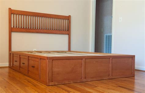 Showing 1 king size bed, made of 8/4 hard maple. Pin on bedroom