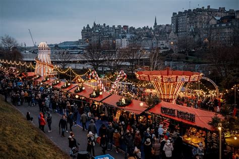 A Quick Guide to the Christmas Markets in Scotland 2022  Wayfaring Kiwi