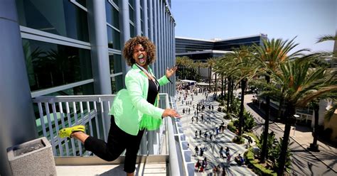 Photos Vidcon At The Anaheim Convention Center Los Angeles Times