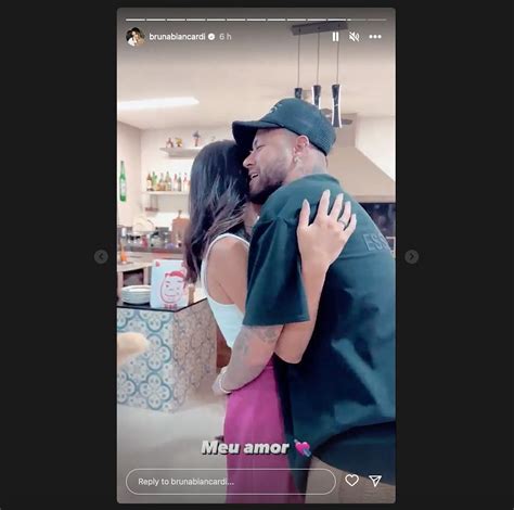 My Love Neymars Pregnant Girlfriend Bruna Biancardi Shares Adorable Dance Video With Psg
