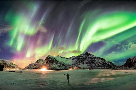 24 Stunning Images Of The Northern Lights