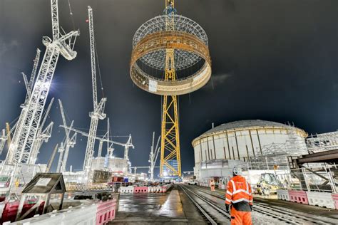 Worlds Largest Crane Completes Third Lift At Hinkley Point C New