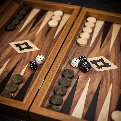 Backgammon Set Up And Rules Of Play