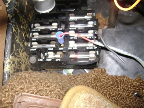 Typically four * fuse box wire connectors required per device, unless grounded to engine block then three * connectors required. HEI Wiring: Pink wire optimal? - CorvetteForum - Chevrolet ...