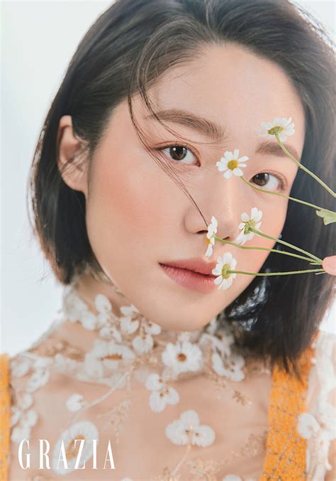 So Joo Yeon Is A Spring Sweetheart That Blossoms In Grazia Magazines