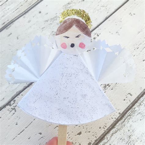 Snowflake Angel Craft Fun And Easy Project For Kids Daisies And Pie