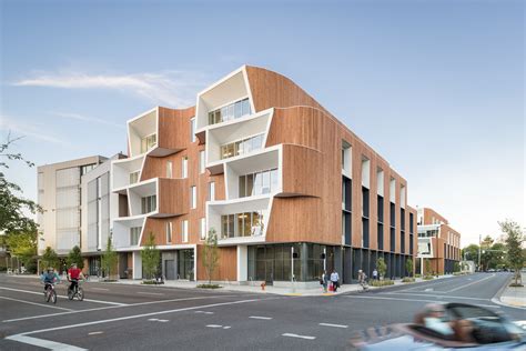 Holst Architecture Project In Portland Contains Curvilinear Facade