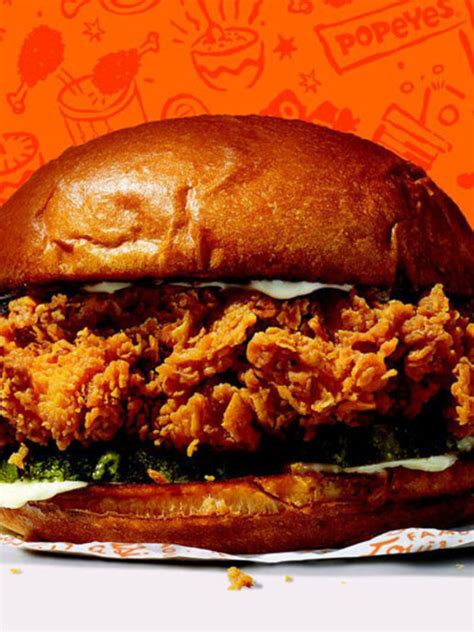 The 65 Million Popeyes Chicken Sandwich Craze Continued Esquire