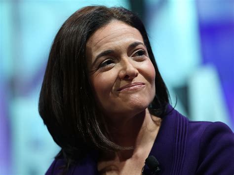 Facebooks Sheryl Sandberg Calls For Better Paid Maternity Leave For